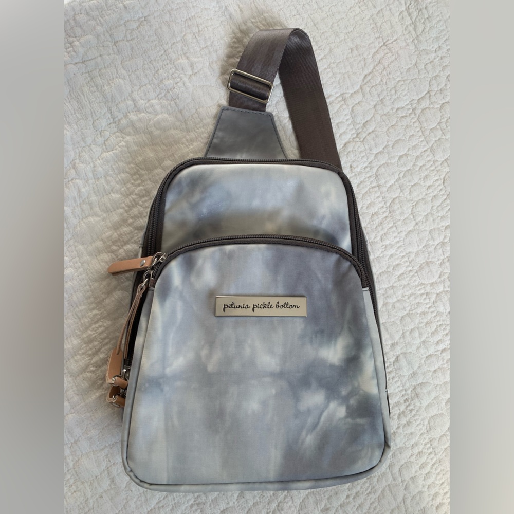 Petunia Pickle Bottom Gray Crossbody Bag